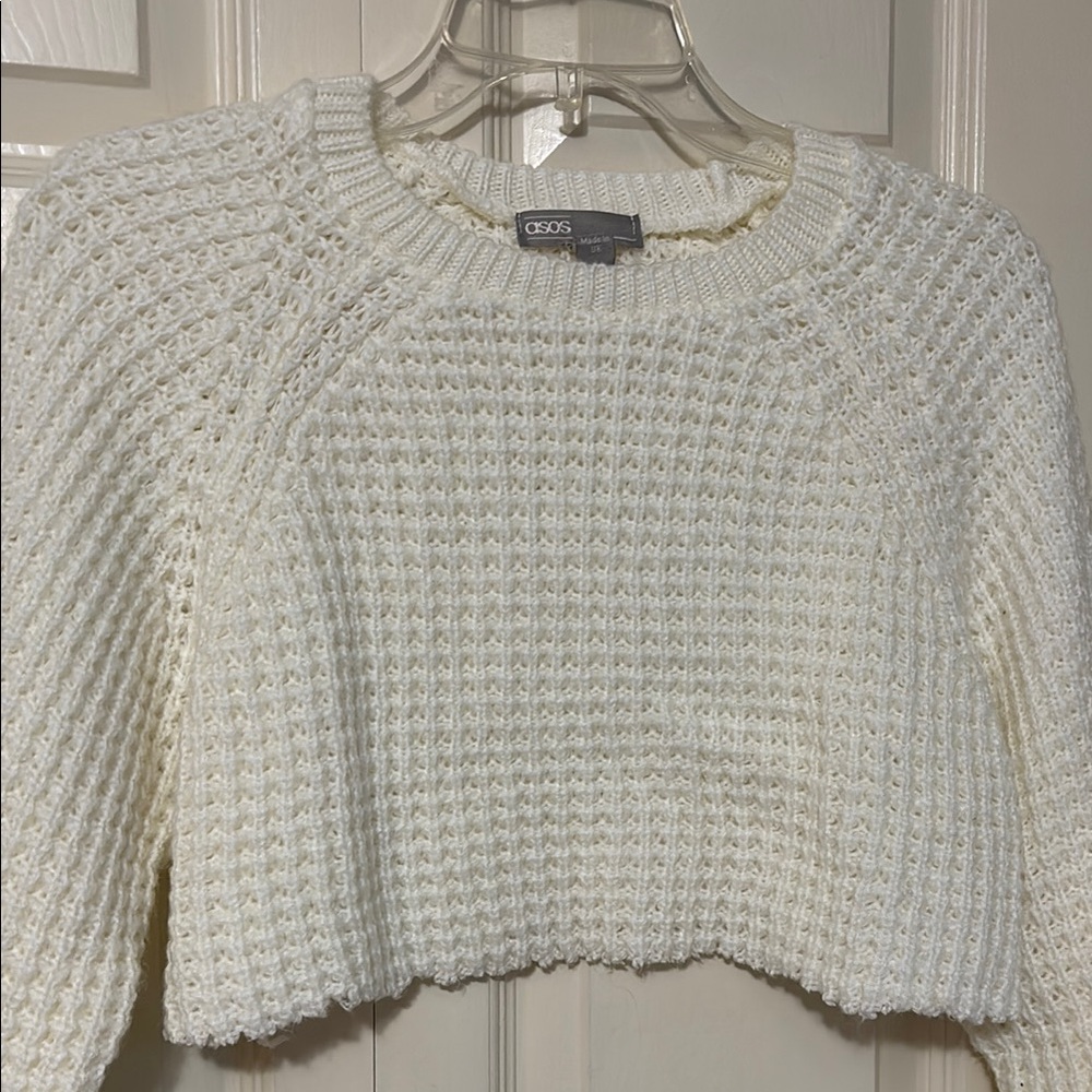 ASOS Cozy White cropped Knit Sweater size 0